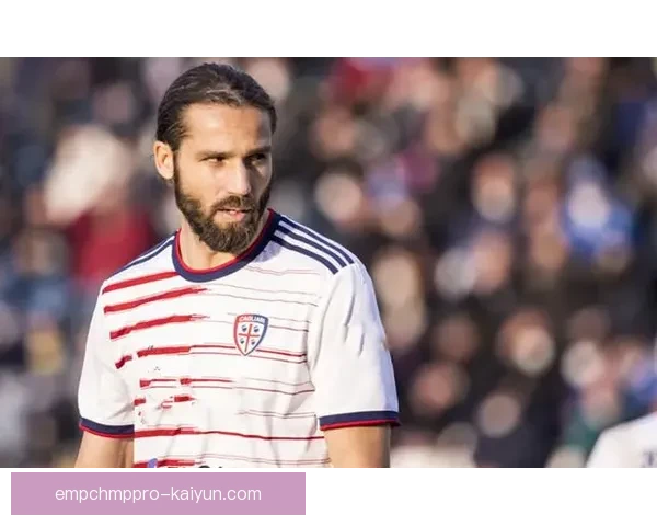 欧洲豪门争抢 Osimhen 状态回暖，市场竞争愈发激烈